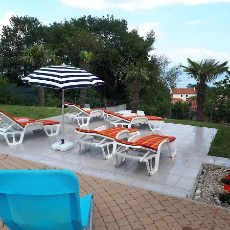 Family Friendly House With A Swimming Pool Opric, Opatija - 11785 Feriehus *